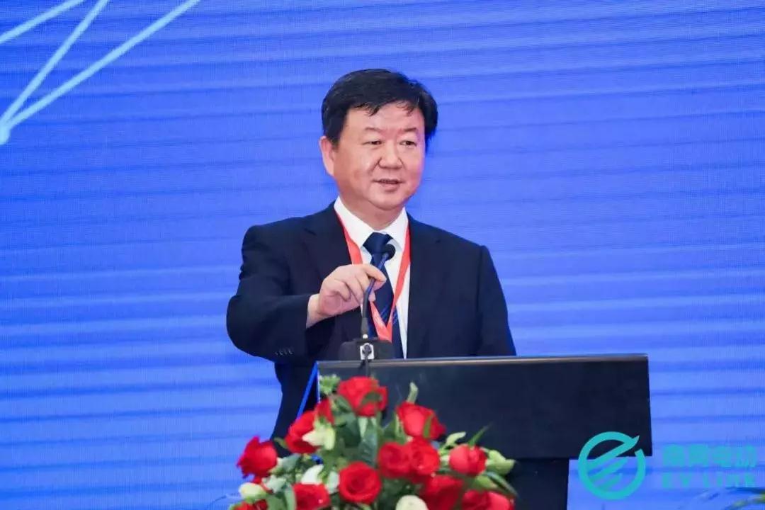 南方电网电动汽车服务有限公司董事长邹大中.jpg